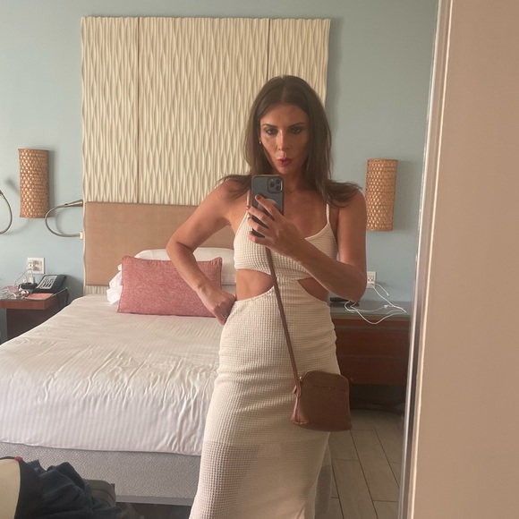 Andrea - Picture 5 of 5